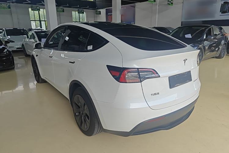 Used Tesla Model Y 2023 Rear-Wheel-Drive Version Rear Left 45 Deg