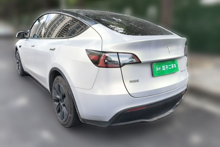 Used Tesla Model Y 2023 Rear-Wheel-Drive Version Rear Left 45 Deg