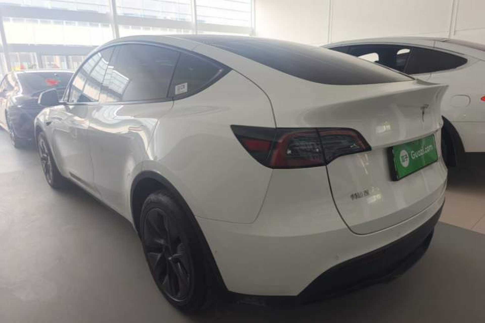 Used Tesla Model Y 2023 Long-Range All-Wheel-Drive Version Rear Left 45 Deg
