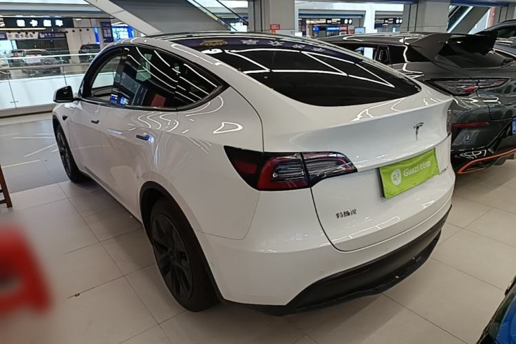 Used Tesla Model Y 2023 Rear-Wheel-Drive Version Rear Left 45 Deg