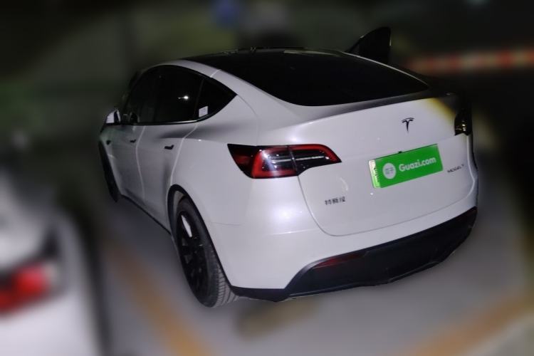 Used Tesla Model Y 2023 Rear-Wheel-Drive Version Rear Left 45 Deg