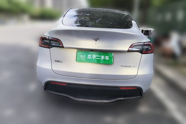 Used Tesla Model Y 2023 Rear-Wheel-Drive Version Rear