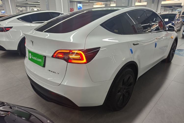 Used Tesla Model Y 2023 Long-Range All-Wheel-Drive Version Rear Right 45 Deg