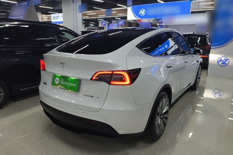 Used Tesla Model Y 2023 Rear-Wheel-Drive Version Rear Right 45 Deg