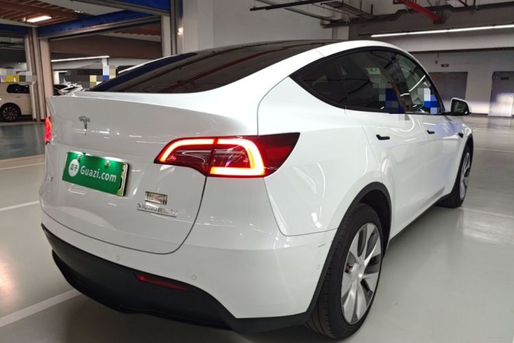 Used Tesla Model Y 2023 Long-Range All-Wheel-Drive Version Rear Right 45 Deg