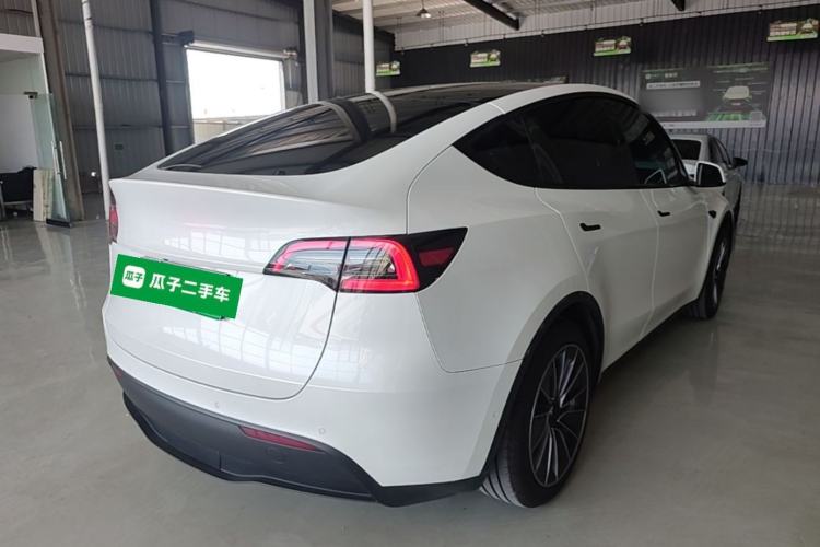 Used Tesla Model Y 2023 Rear-Wheel-Drive Version Rear Right 45 Deg