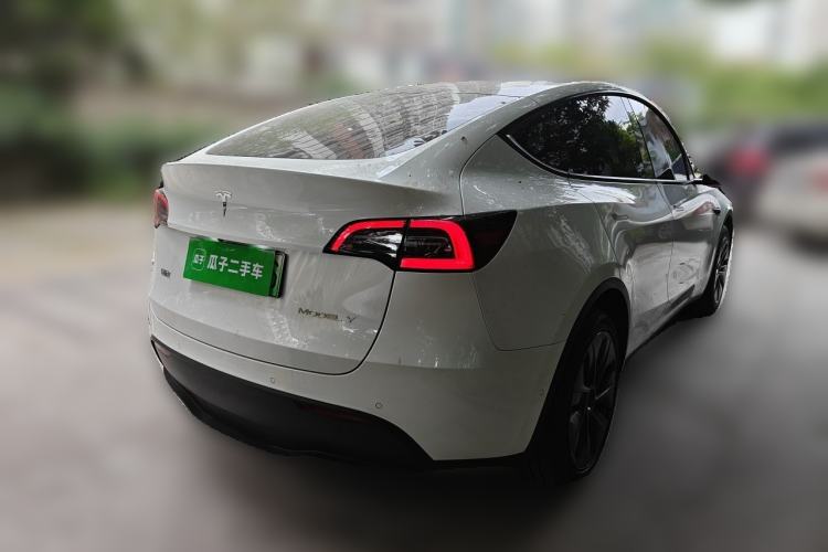 Used Tesla Model Y 2023 Rear-Wheel-Drive Version Rear Right 45 Deg