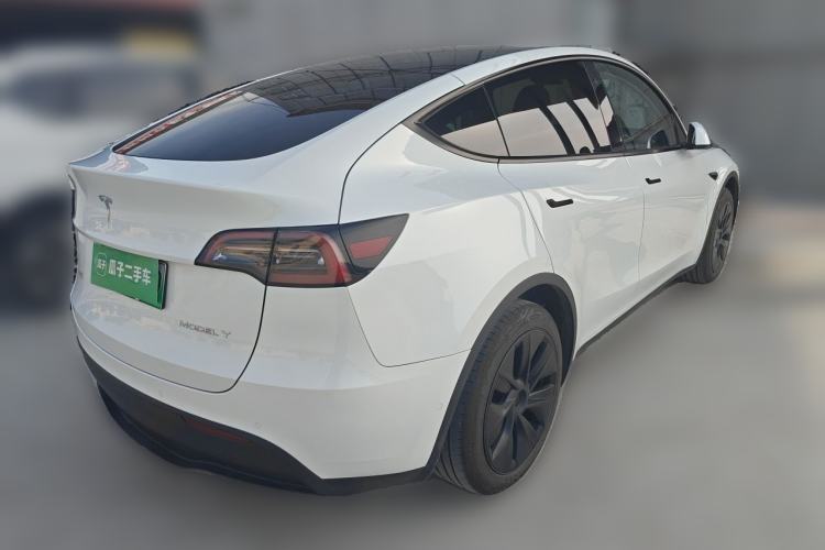 Used Tesla Model Y 2023 Rear-Wheel-Drive Version Rear Right 45 Deg