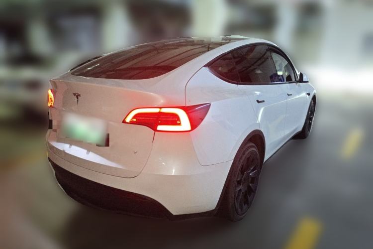 Used Tesla Model Y 2023 Rear-Wheel-Drive Version Rear Right 45 Deg
