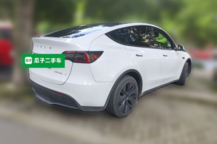 Used Tesla Model Y 2023 Rear-Wheel-Drive Version Rear Right 45 Deg