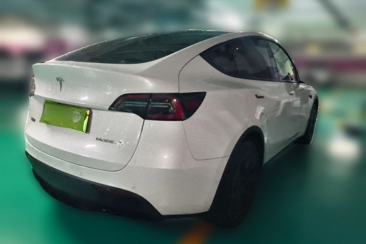 Used Tesla Model Y 2023 Rear-Wheel-Drive Version Rear Right 45 Deg