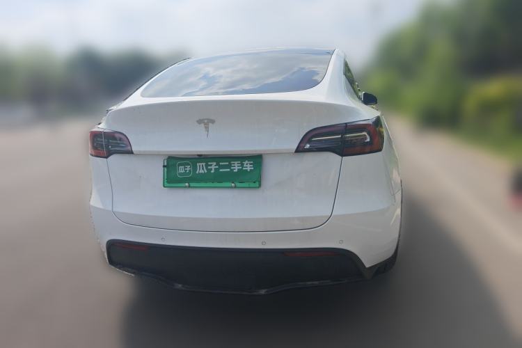 Used Tesla Model Y 2023 Long-Range All-Wheel-Drive Version Rear