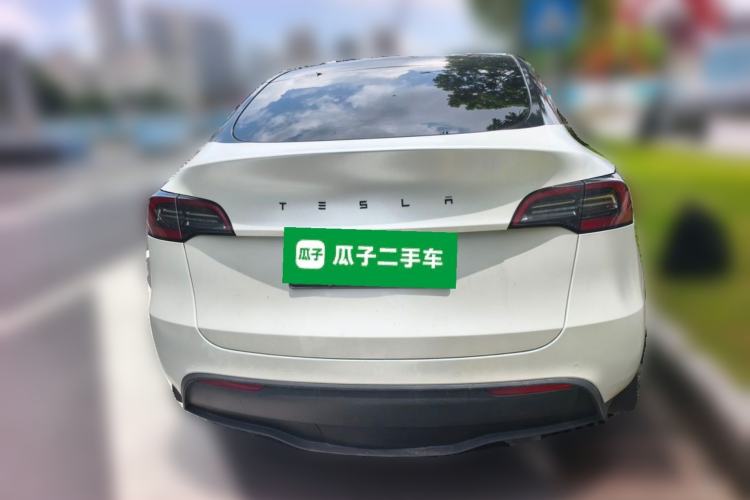 Used Tesla Model Y 2023 Long-Range All-Wheel-Drive Version Rear
