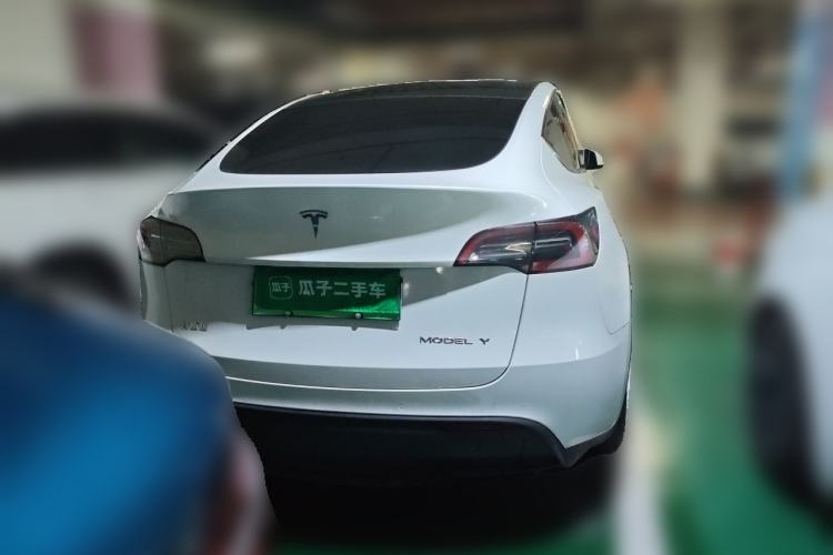 Used Tesla Model Y 2023 Rear-Wheel-Drive Version Rear