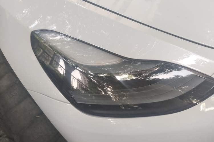 Used Tesla Model Y 2023 Rear-Wheel-Drive Version Right Front Headlight