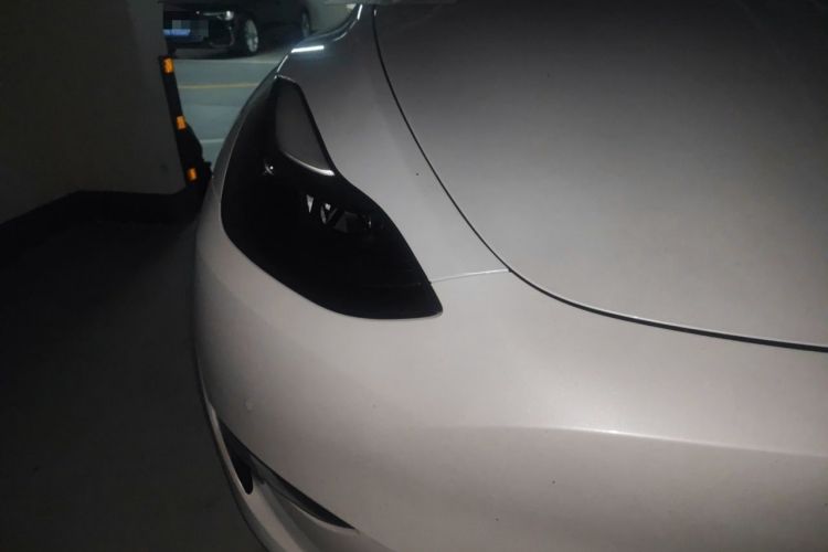 Used Tesla Model Y 2023 Long-Range All-Wheel-Drive Version Right Front Headlight