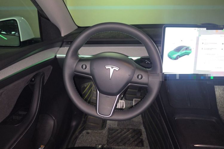 Used Tesla Model Y 2023 Rear-Wheel-Drive Version Steering Wheel
