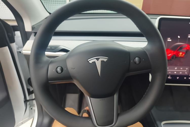 Used Tesla Model Y 2023 Rear-Wheel-Drive Version Steering Wheel