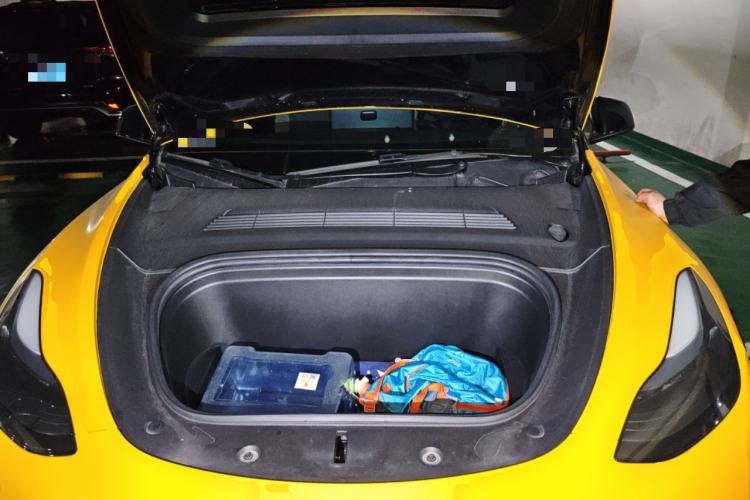 Used Tesla Model Y 2023 Rear-Wheel-Drive Version Engine Bay