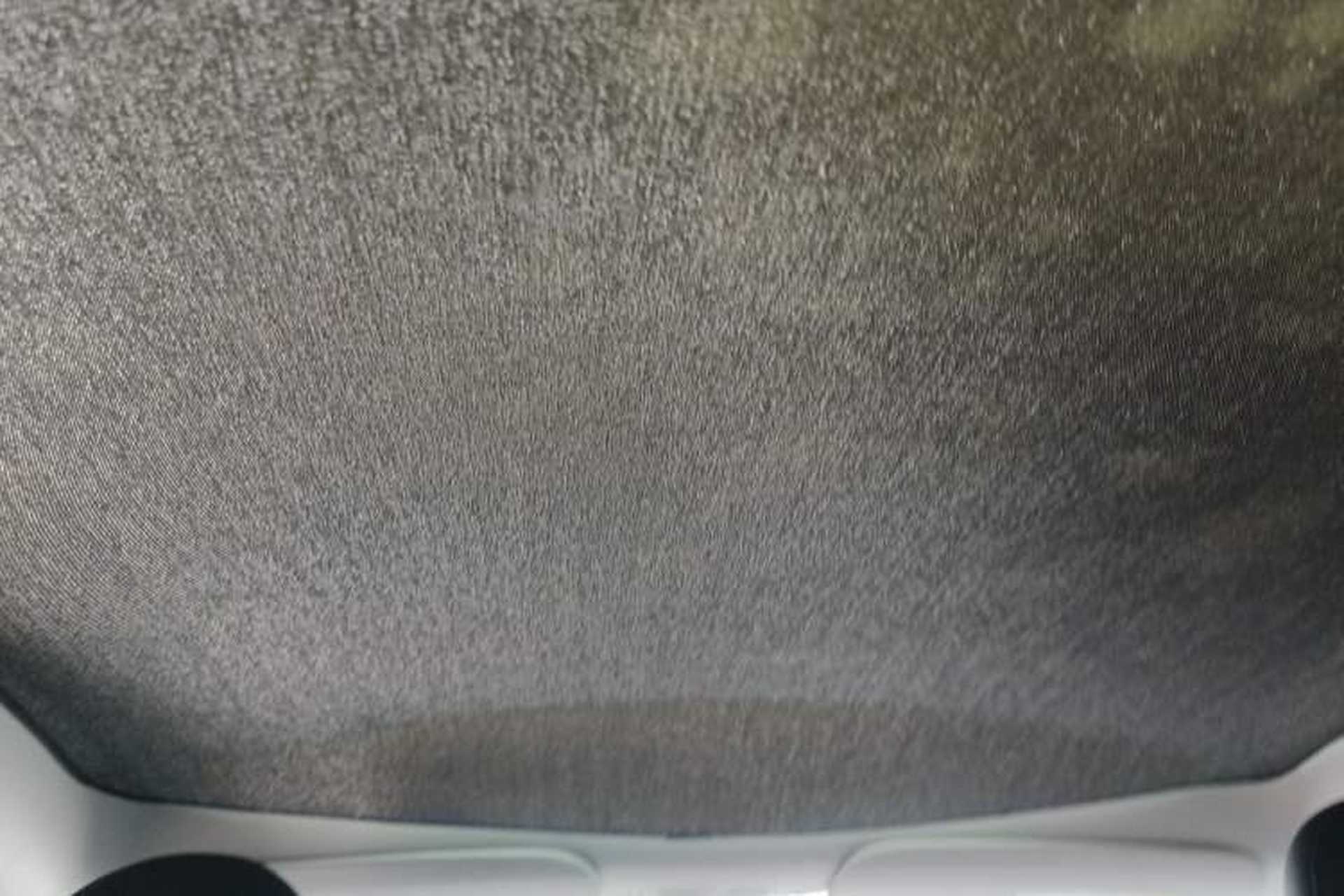 Used Tesla Model Y 2023 High-Performance All-Wheel-Drive Version Headliner