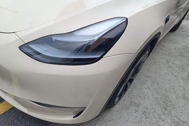 Used Tesla Model Y 2023 High-Performance All-Wheel-Drive Version Left Front Headlight