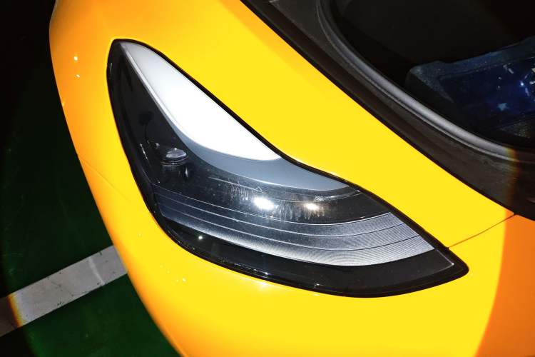 Used Tesla Model Y 2023 Rear-Wheel-Drive Version Right Front Headlight