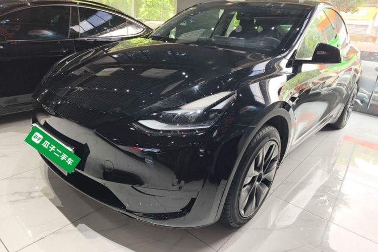 Tesla Model Y 2024 Rear-Wheel-Drive Version