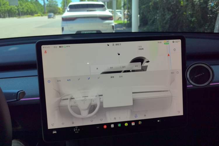 Used Tesla Model Y 2024 Long-Range All-Wheel-Drive Version Audio And AC Panel