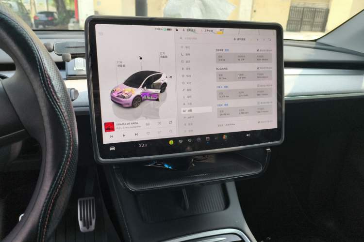 Used Tesla Model Y 2024 Rear-Wheel-Drive Version Audio And AC Panel