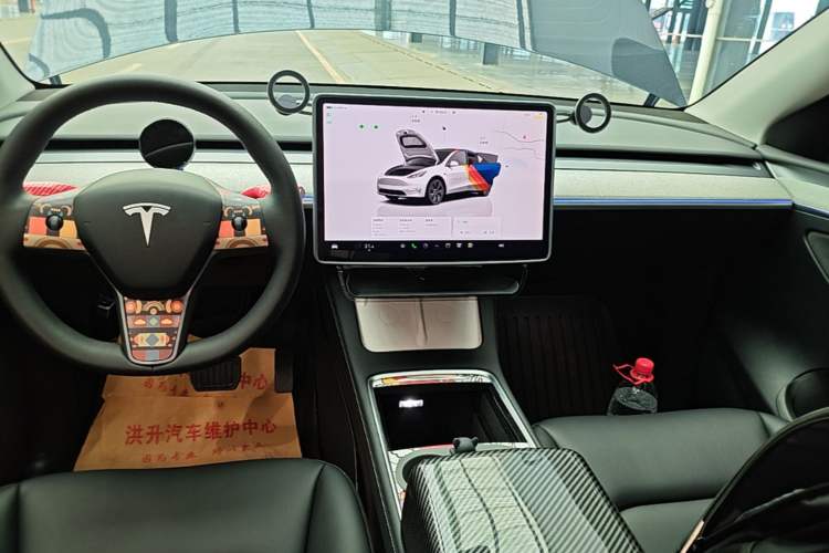 Used Tesla Model Y 2024 Rear-Wheel-Drive Version Audio And AC Panel