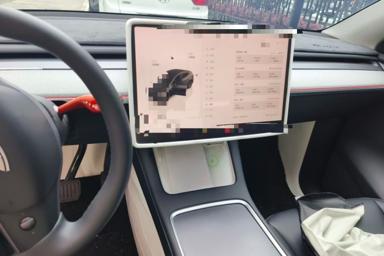 Used Tesla Model Y 2024 Rear-Wheel-Drive Version Audio And AC Panel
