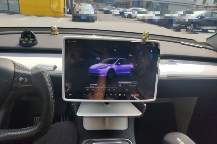 Used Tesla Model Y 2024 Rear-Wheel-Drive Version Audio And AC Panel