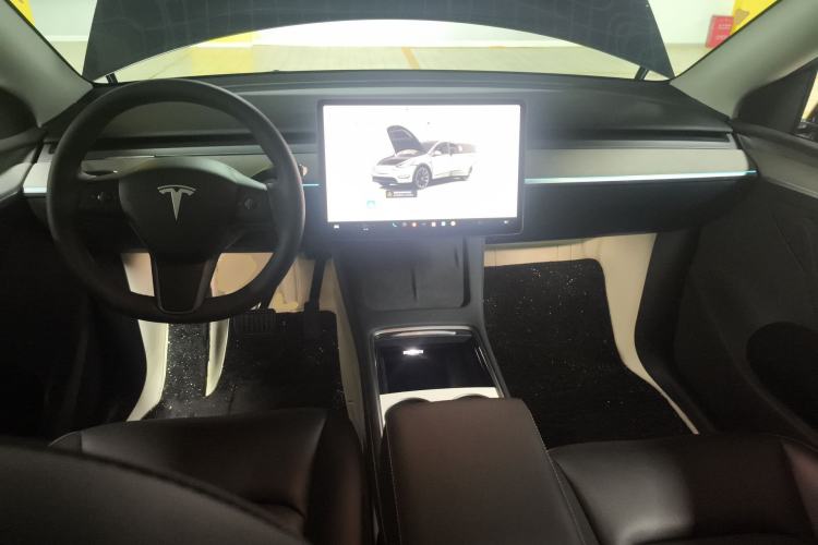 Used Tesla Model Y 2024 Rear-Wheel-Drive Version Center Console