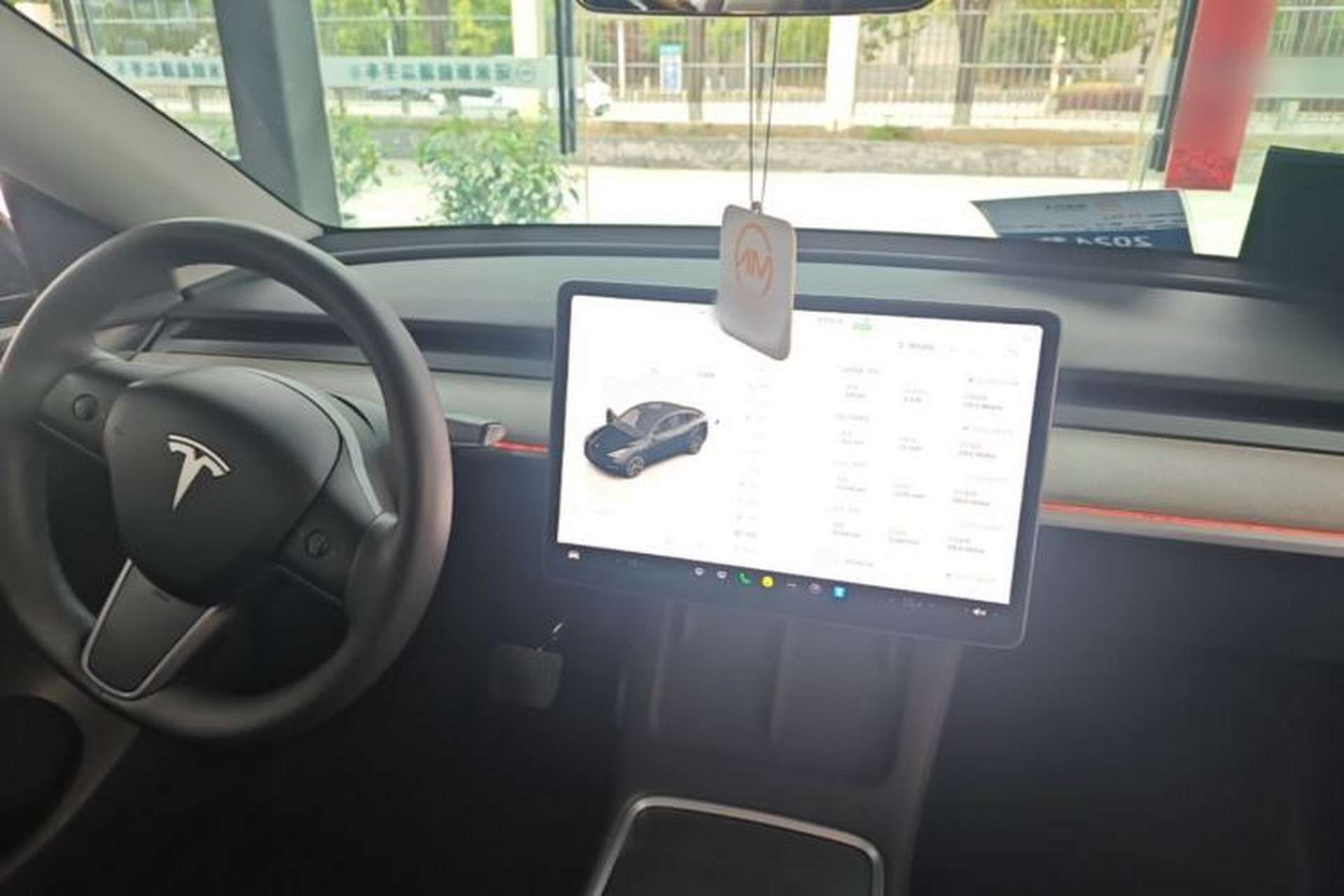 Used Tesla Model Y 2024 Rear-Wheel-Drive Version Center Console