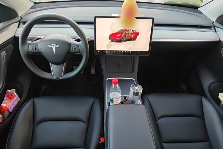 Used Tesla Model Y 2024 Rear-Wheel-Drive Version Center Console