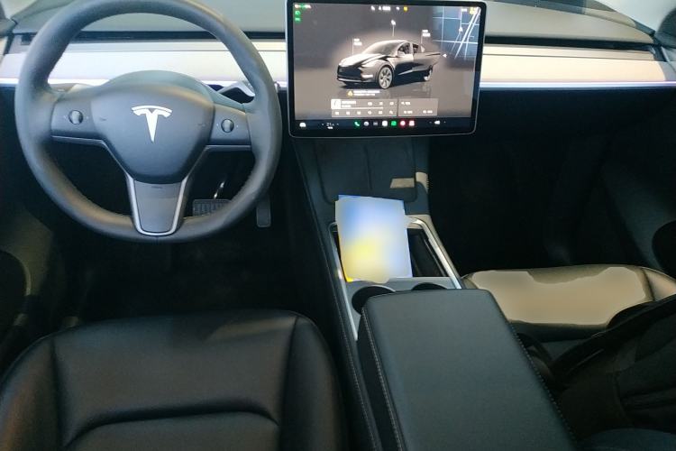 Used Tesla Model Y 2024 Rear-Wheel-Drive Version Center Console