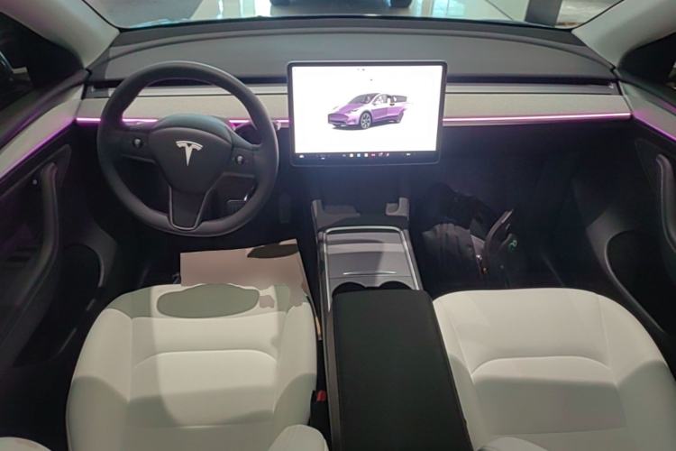Used Tesla Model Y 2024 Rear-Wheel-Drive Version Center Console