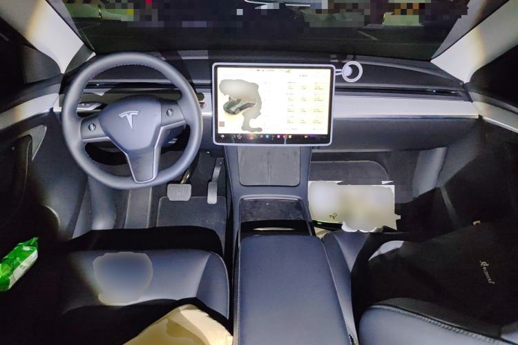 Used Tesla Model Y 2024 Rear-Wheel-Drive Version Center Console