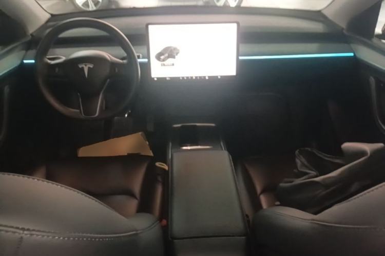 Used Tesla Model Y 2024 Rear-Wheel-Drive Version Center Console
