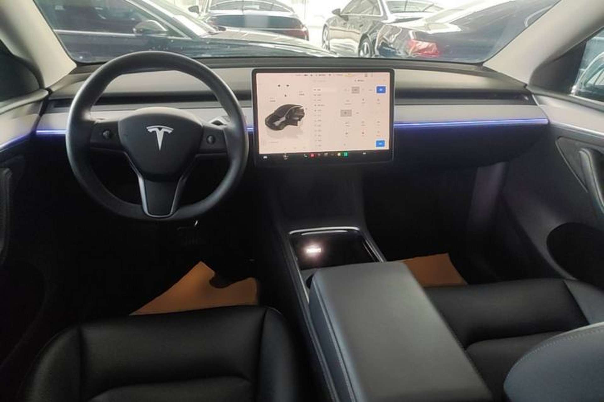 Used Tesla Model Y 2024 Rear-Wheel-Drive Version Center Console