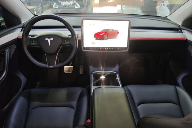 Used Tesla Model Y 2024 Rear-Wheel-Drive Version Center Console
