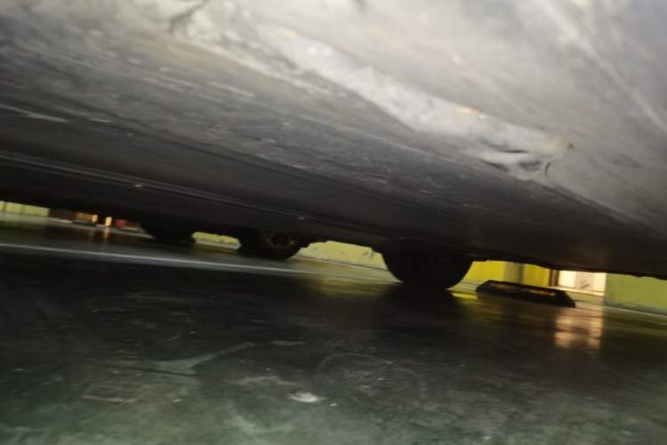 Used Tesla Model Y 2024 Long-Range All-Wheel-Drive Version Chassis Front Left
