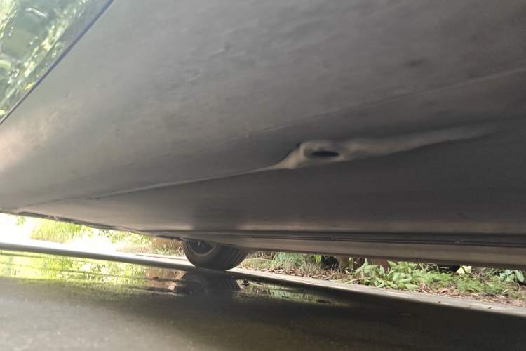 Used Tesla Model Y 2024 Rear-Wheel-Drive Version Chassis Front Right