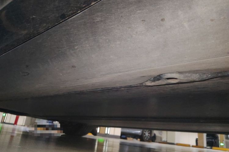 Used Tesla Model Y 2024 Rear-Wheel-Drive Version Chassis Front Right