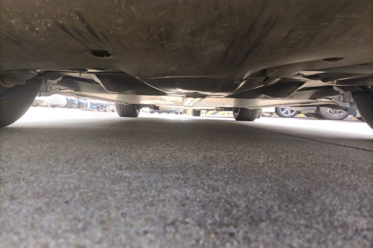 Used Tesla Model Y 2024 Long-Range All-Wheel-Drive Version Chassis Rear