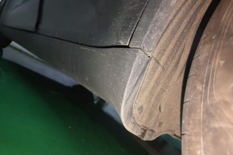Used Tesla Model Y 2024 Rear-Wheel-Drive Version Chassis Rear Left