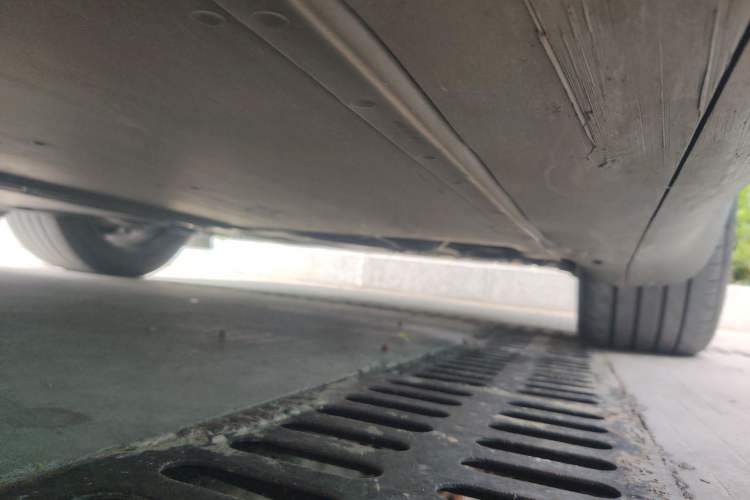 Used Tesla Model Y 2024 Rear-Wheel-Drive Version Chassis Rear Left