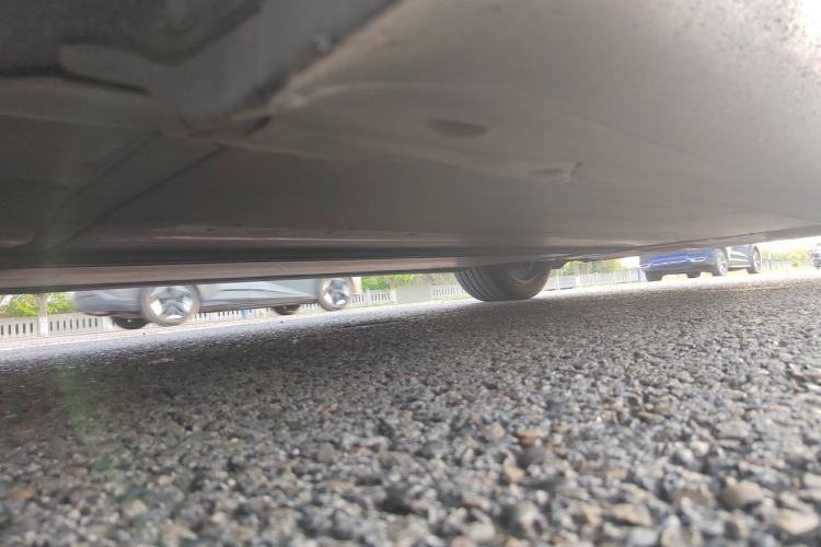 Used Tesla Model Y 2024 Rear-Wheel-Drive Version Chassis Rear Right