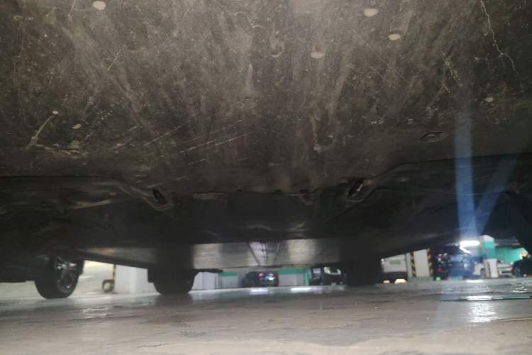 Used Tesla Model Y 2024 Long-Range All-Wheel-Drive Version Chassis Rear