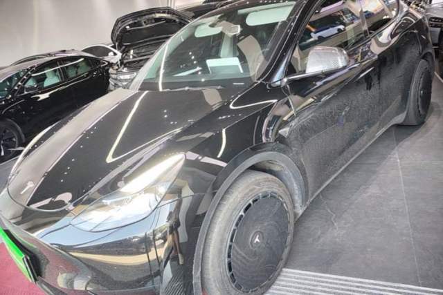 Used Tesla Model Y 2024 Rear-Wheel-Drive Version